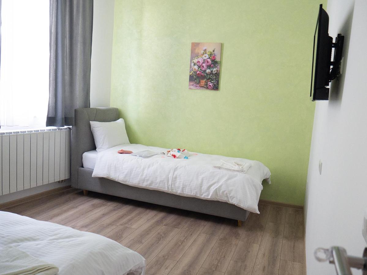 Motel Rezime เซนิซา ภายนอก รูปภาพ