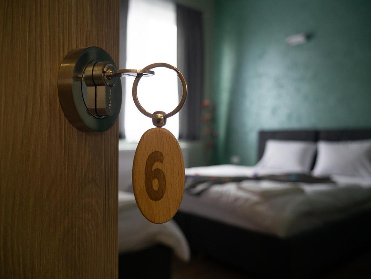 Motel Rezime เซนิซา ภายนอก รูปภาพ